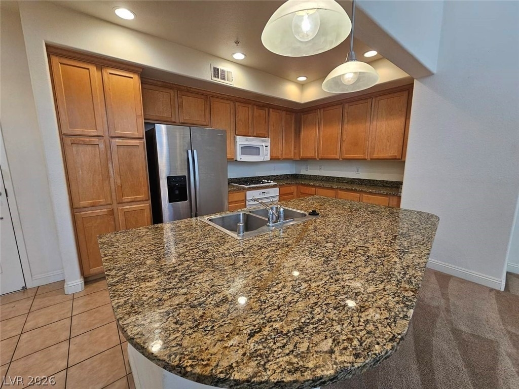 20 Serene Avenue - Photo 1