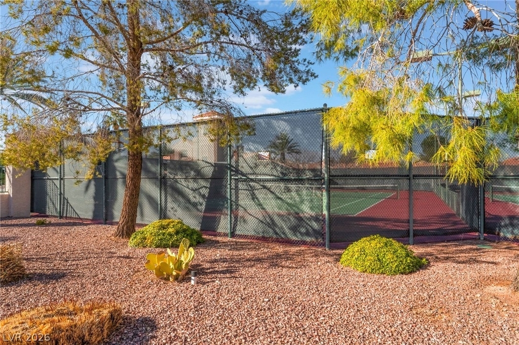 8150 Canto Avenue - Photo 20
