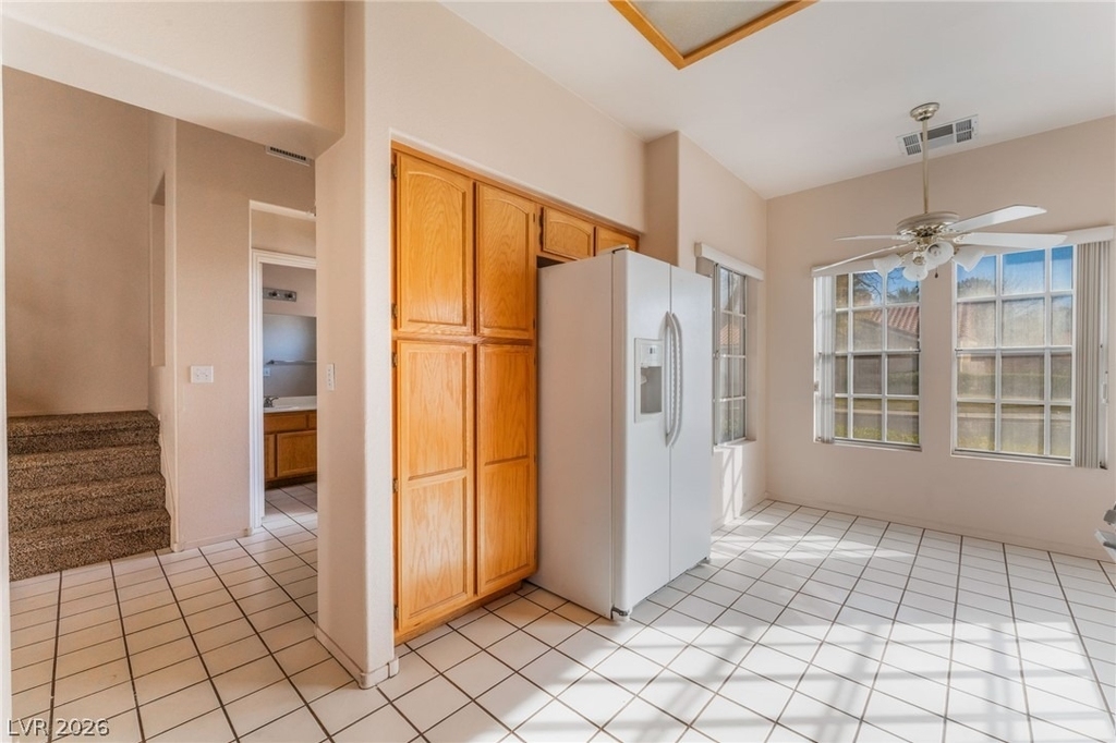 8150 Canto Avenue - Photo 5