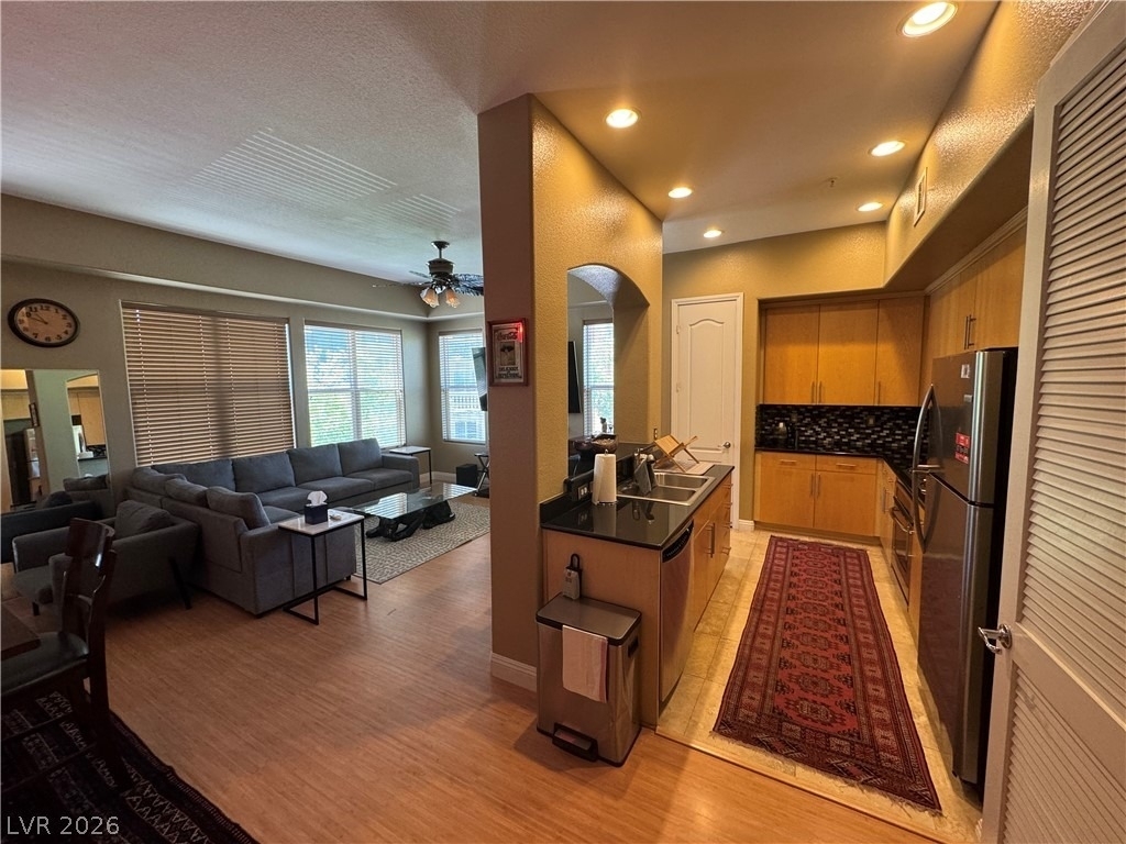 50 E Serene Avenue - Photo 6