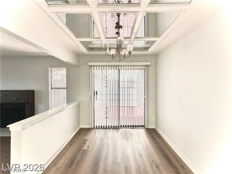 2112 Venus Avenue - Photo 2
