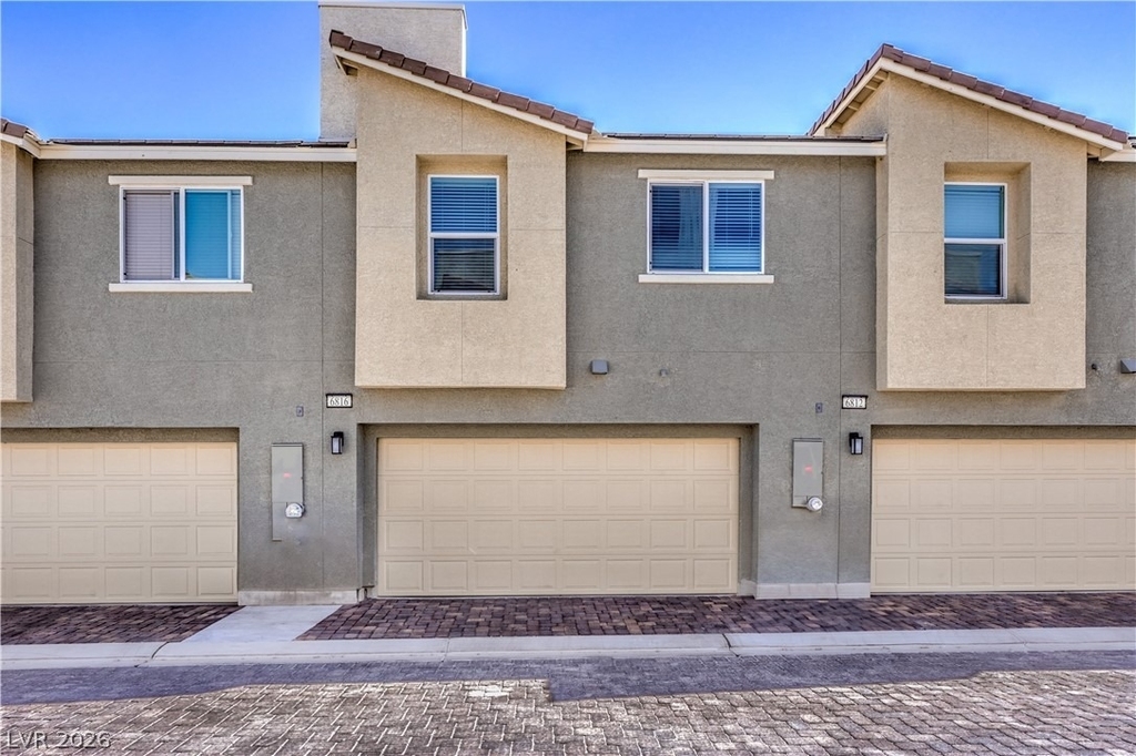 6816 Citron Mist Court - Photo 0