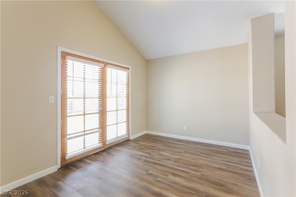 220 Coconut Grove Court - Photo 6