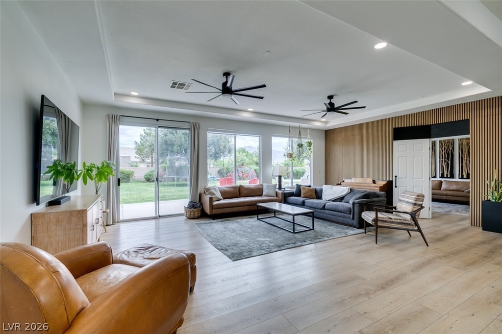 7210 Shallowford Avenue - Photo 9