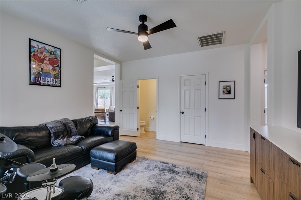 7210 Shallowford Avenue - Photo 33