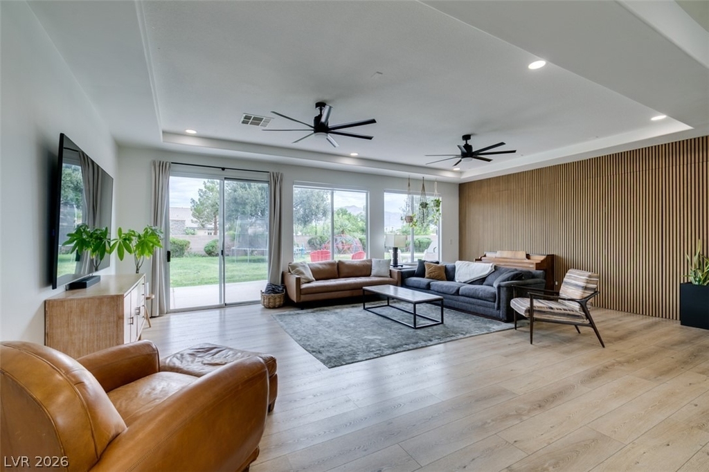 7210 Shallowford Avenue - Photo 8