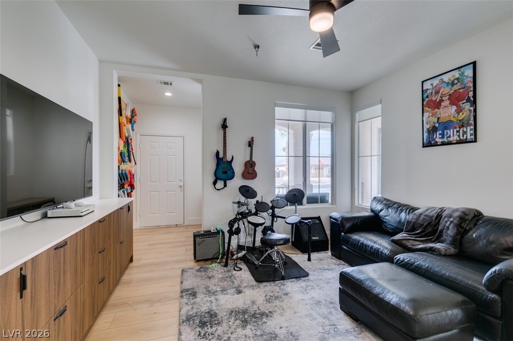 7210 Shallowford Avenue - Photo 32