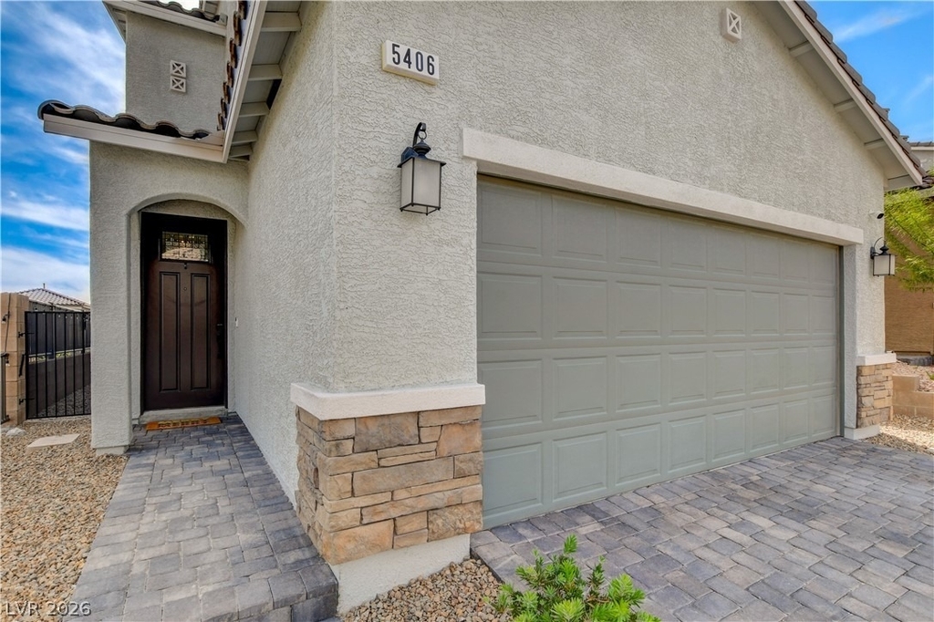 5406 Zacatin Court - Photo 1