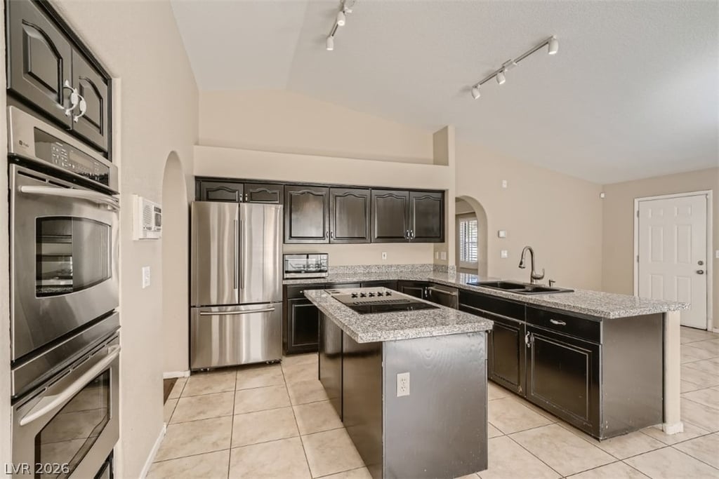 2224 Bear Valley Street - Photo 9