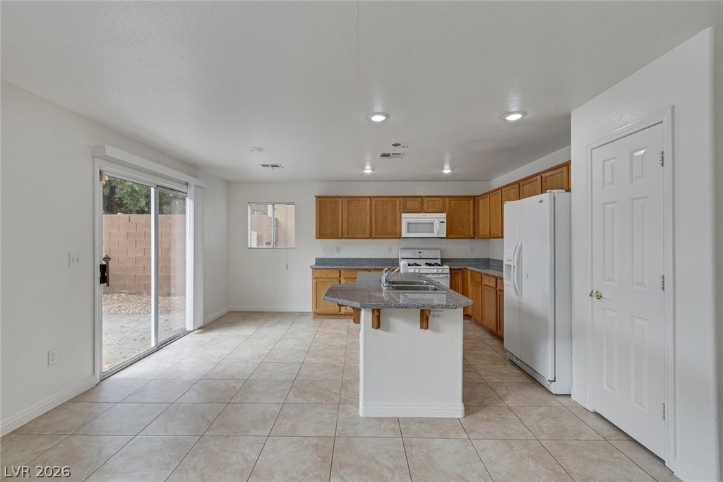 9861 Ashton Pines Court - Photo 11