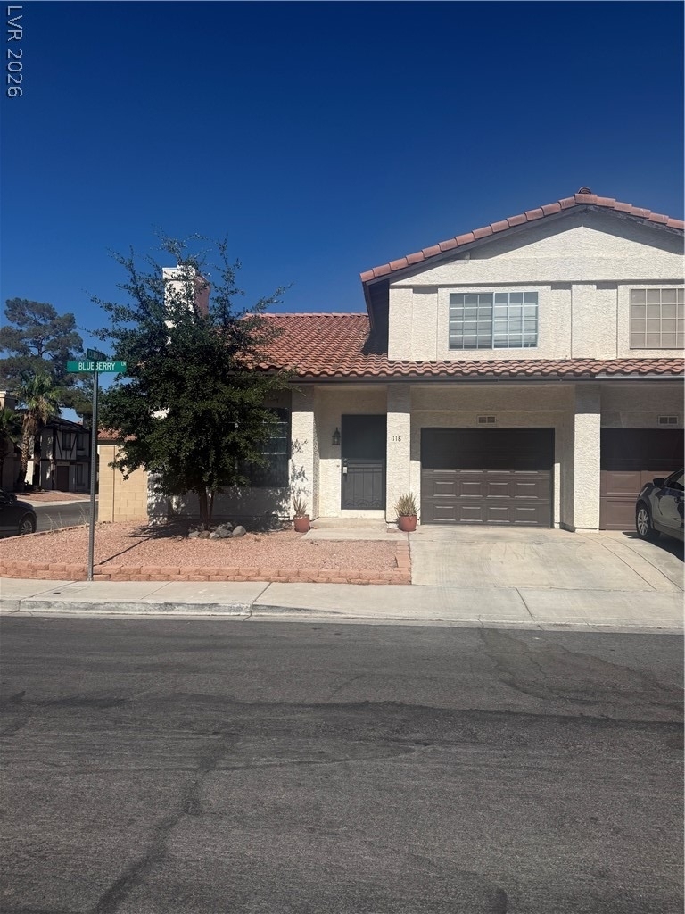 118 Blueberry Lane - Photo 0