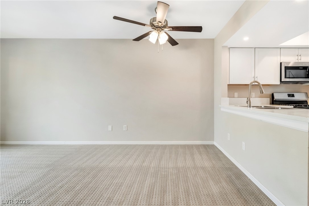 8070 W Russell Road - Photo 8