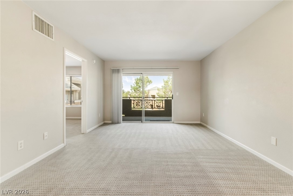 8070 W Russell Road - Photo 10