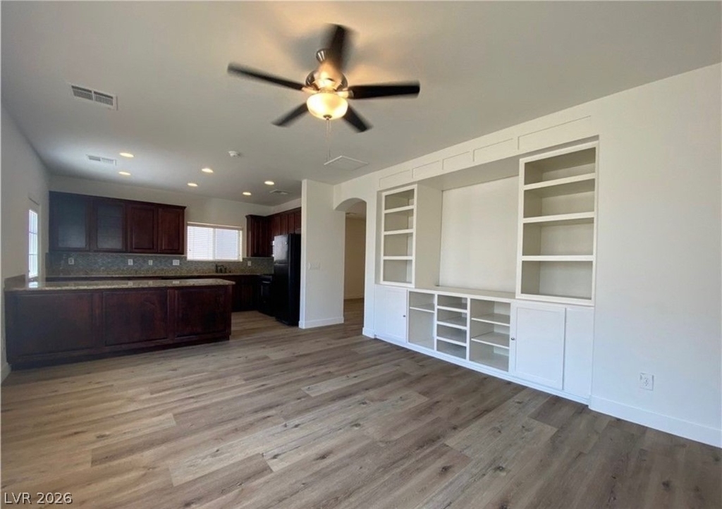 9122 Island Wolf Avenue - Photo 24
