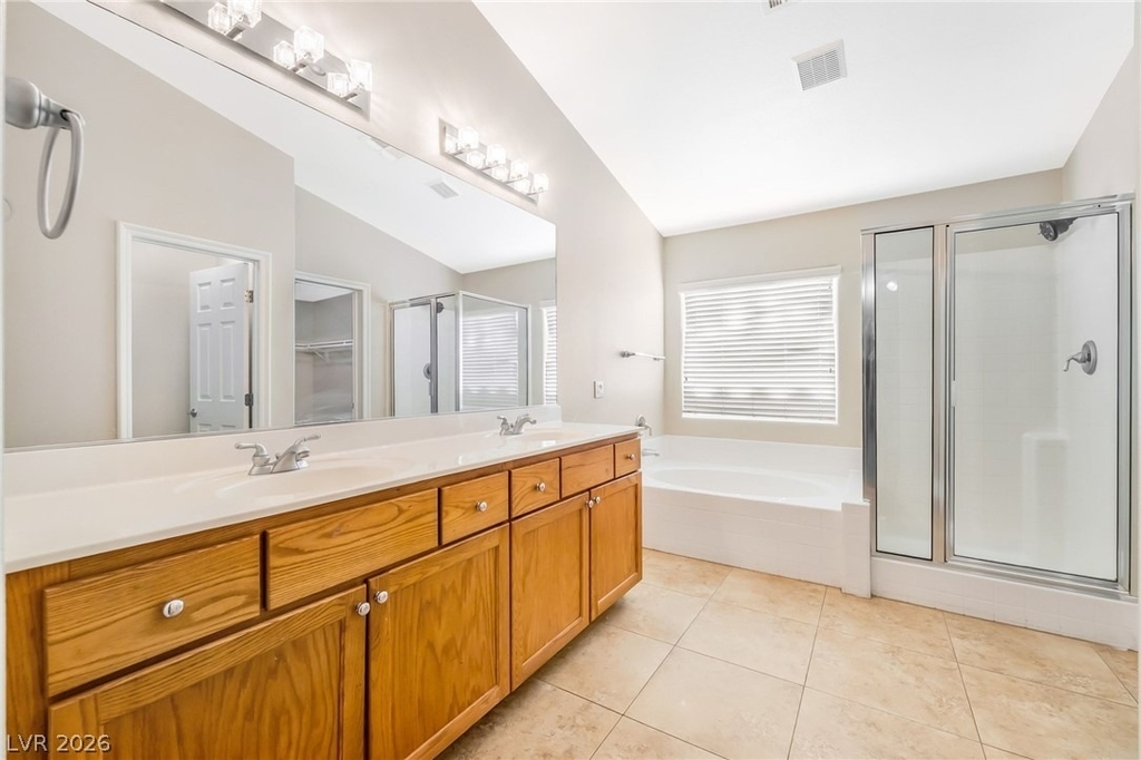 9731 Kampsville Avenue - Photo 20