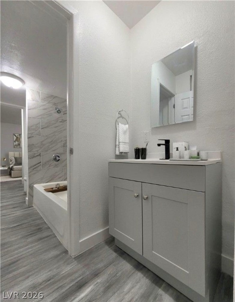 740 N 11th Street - Photo 2