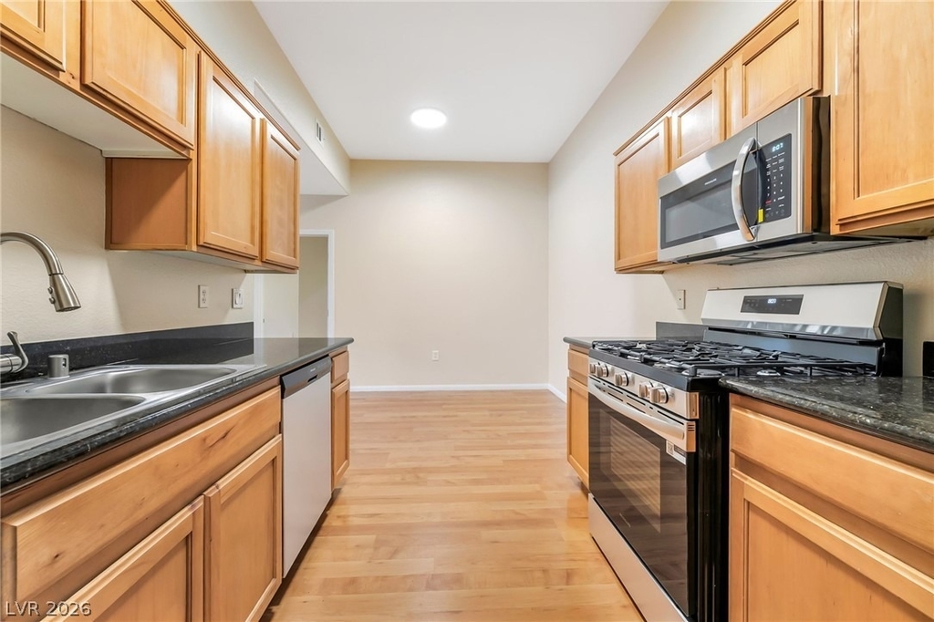 8805 Jeffreys Street - Photo 10