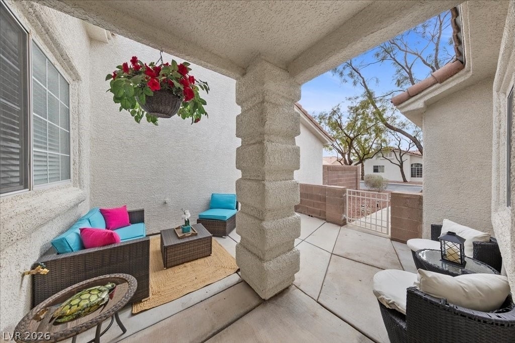 9962 Catalina Canyon Avenue - Photo 13