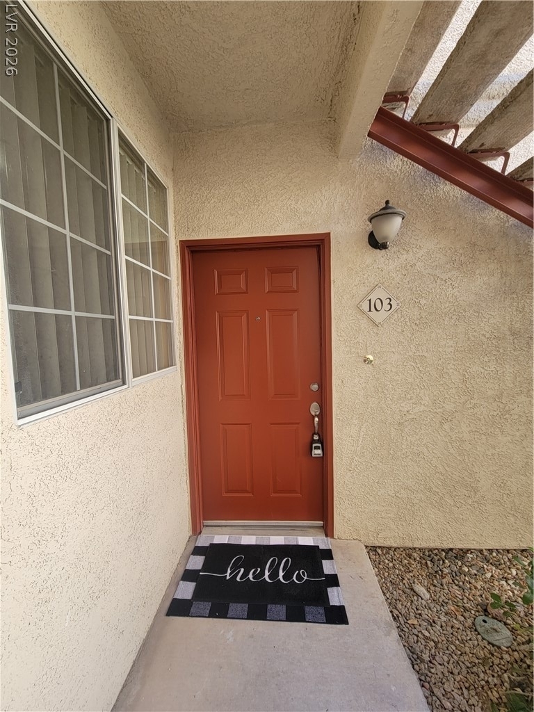 10237 King Henry Avenue - Photo 1