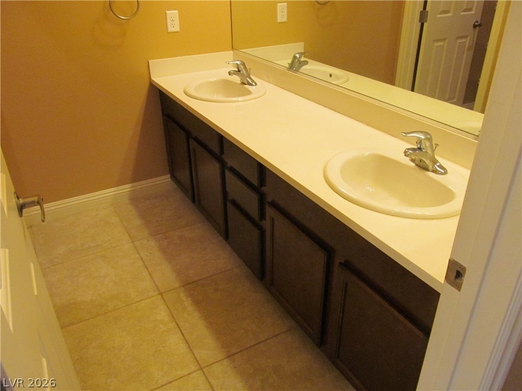 7560 Nicklin Street - Photo 11
