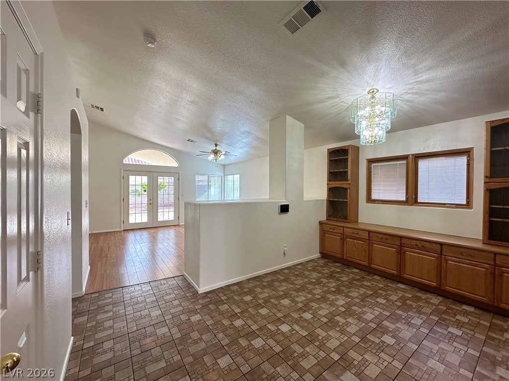 8009 Sierra Largo Drive - Photo 5