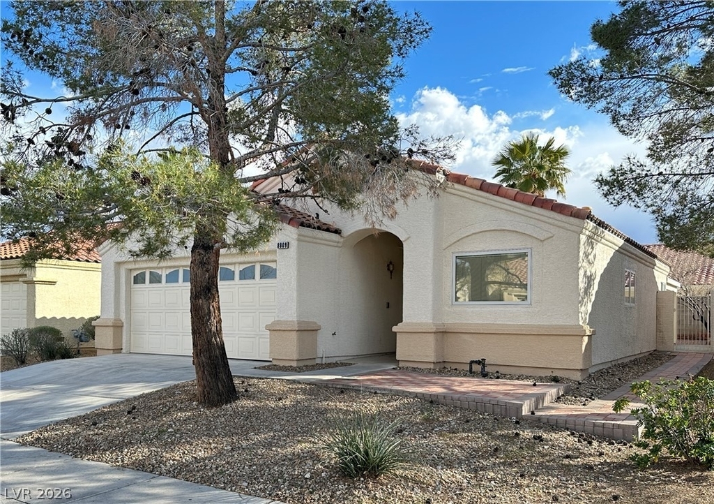 8009 Sierra Largo Drive - Photo 1