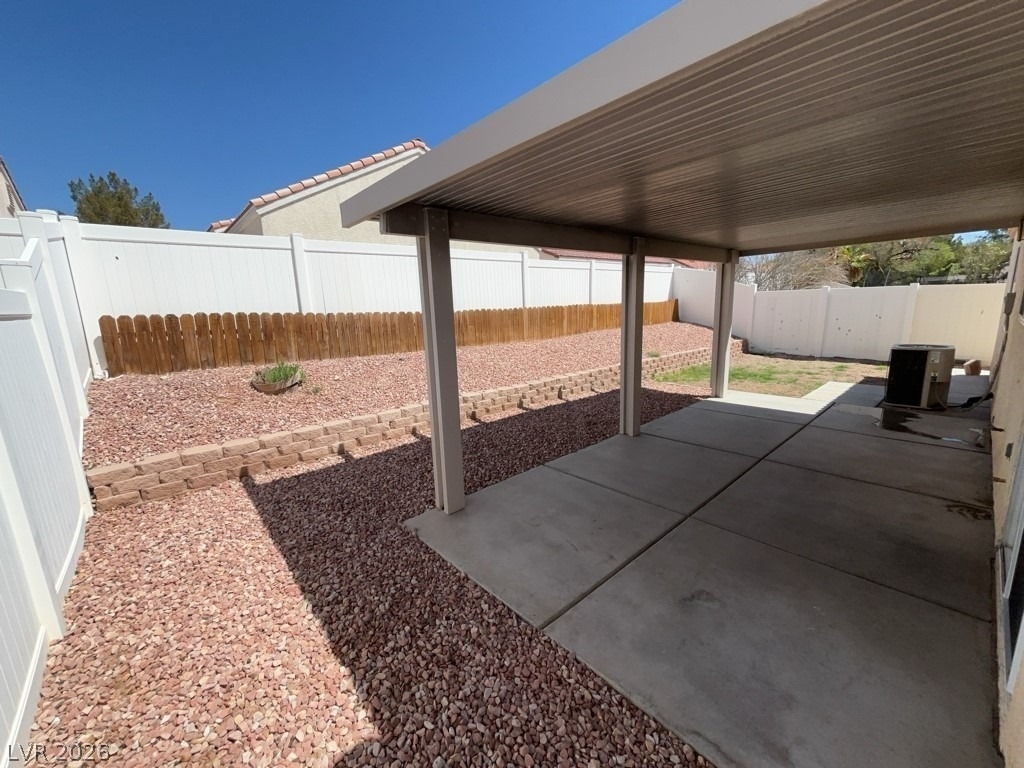 526 Regal Robin Way - Photo 10