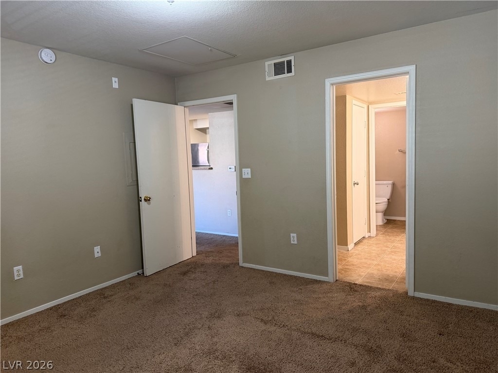555 E Silverado Ranch Boulevard - Photo 13
