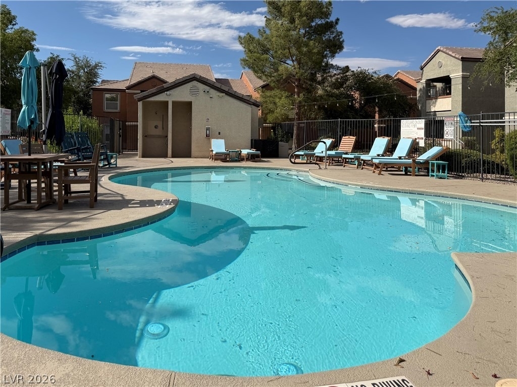 555 E Silverado Ranch Boulevard - Photo 1