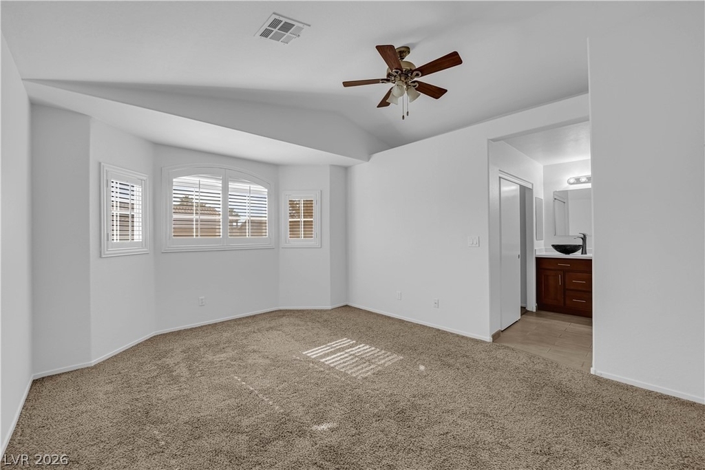 8915 Sandy Slate Way - Photo 16