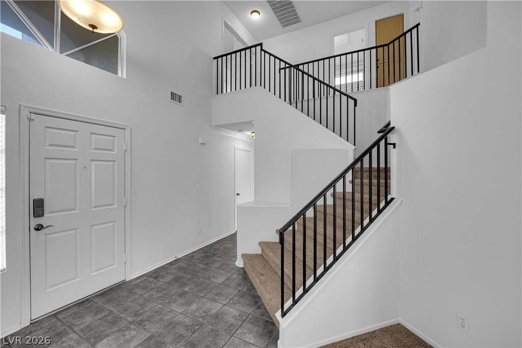 8915 Sandy Slate Way - Photo 5