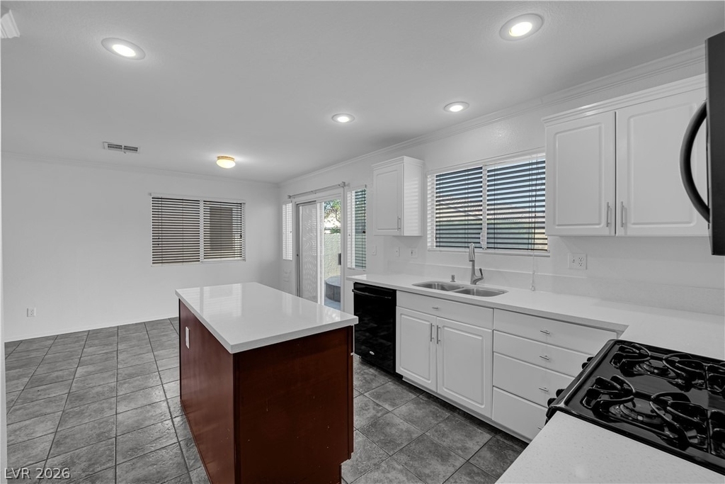 8915 Sandy Slate Way - Photo 9