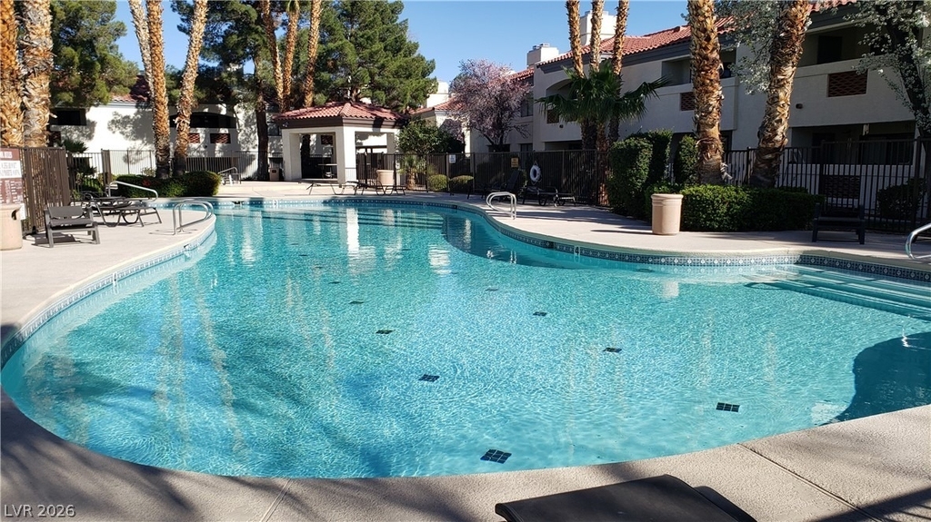 8455 W Sahara Avenue - Photo 21