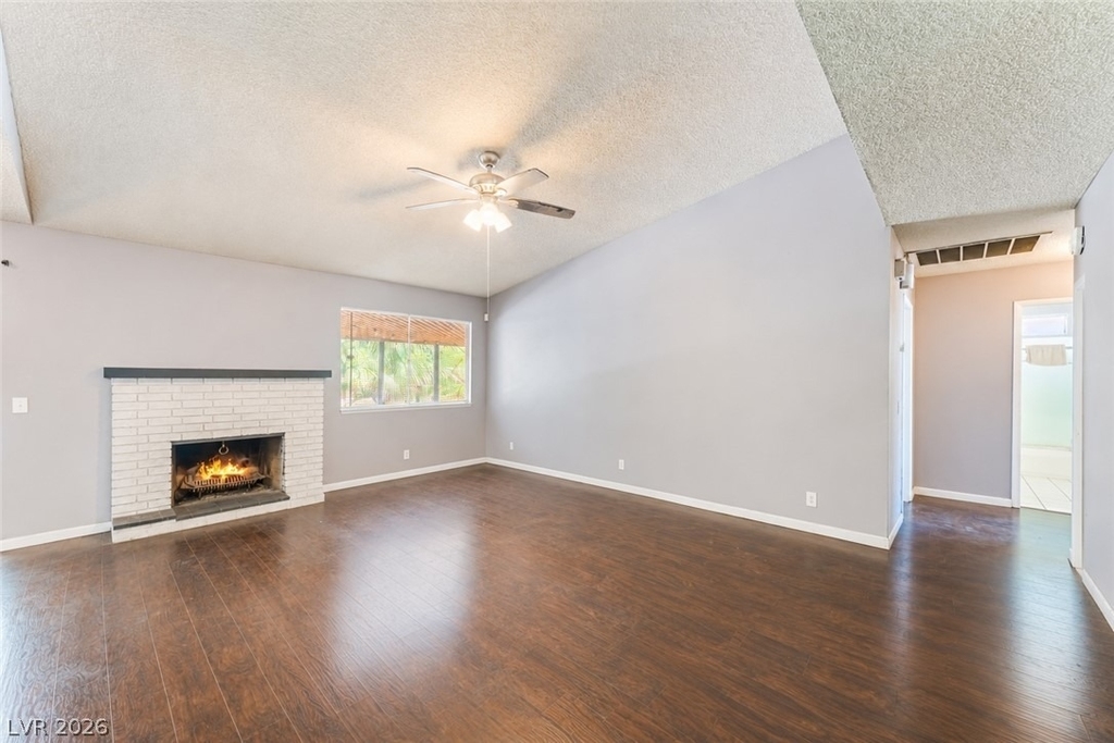 4268 Hampshire Circle - Photo 2
