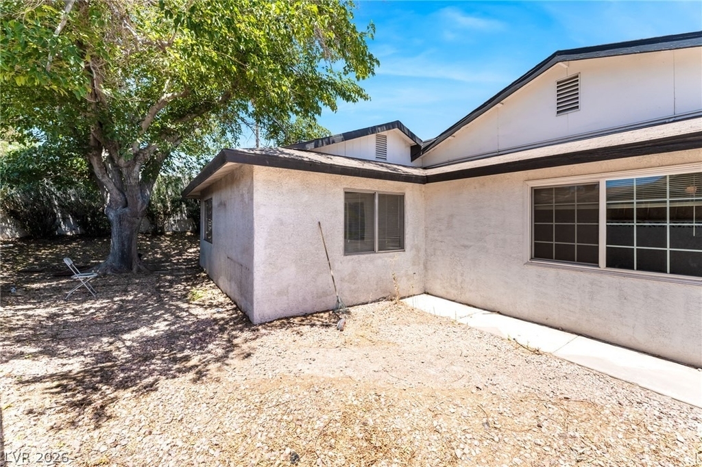 4268 Hampshire Circle - Photo 27