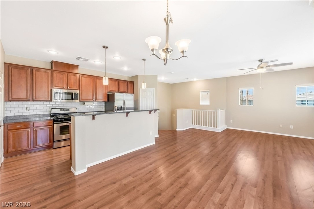 7318 Fools Gold Street - Photo 11