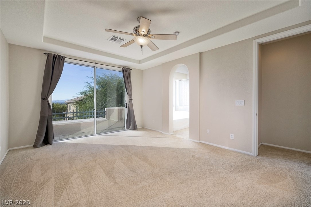 11749 Via Esperanza Avenue - Photo 13