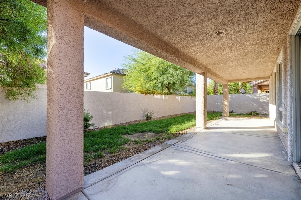 11749 Via Esperanza Avenue - Photo 29