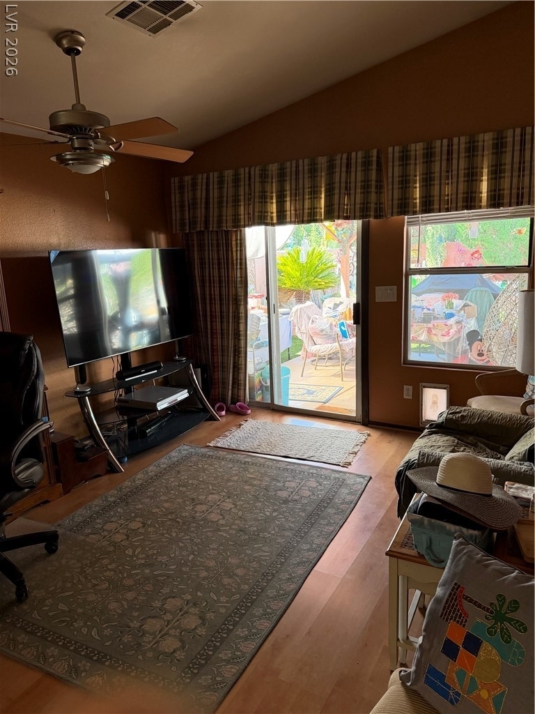 8112 W Gilmore Avenue - Photo 5