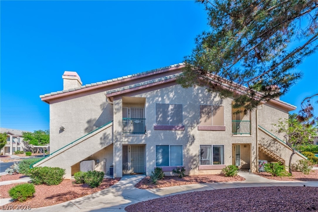 5710 E Tropicana Avenue - Photo 8