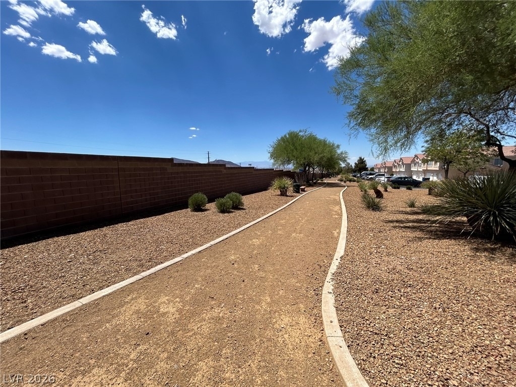 1611 Lefty Garcia Way - Photo 32