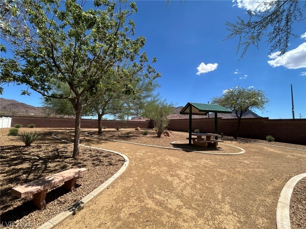 1611 Lefty Garcia Way - Photo 33