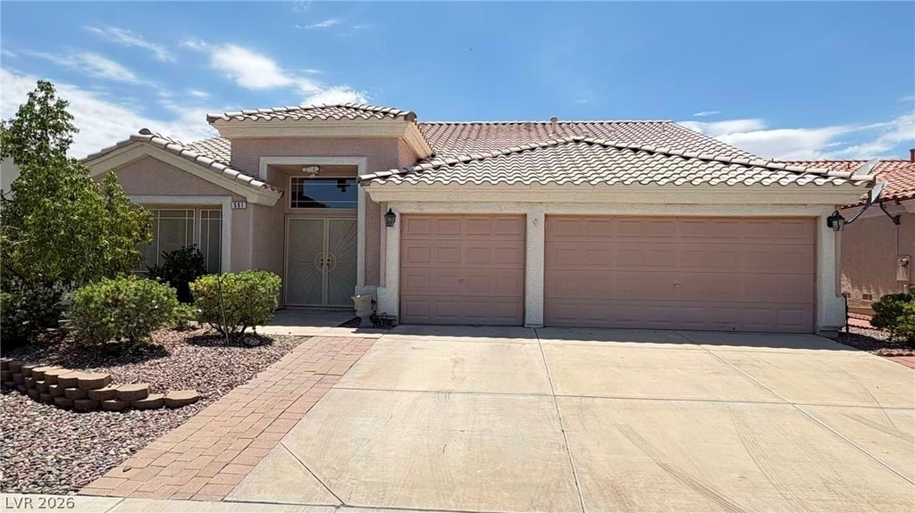 551 Duran Street - Photo 0