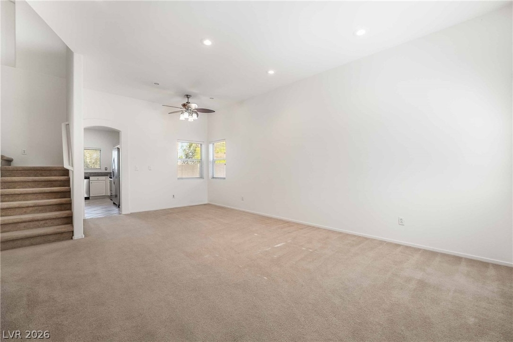 3194 Castle Canyon Avenue - Photo 2