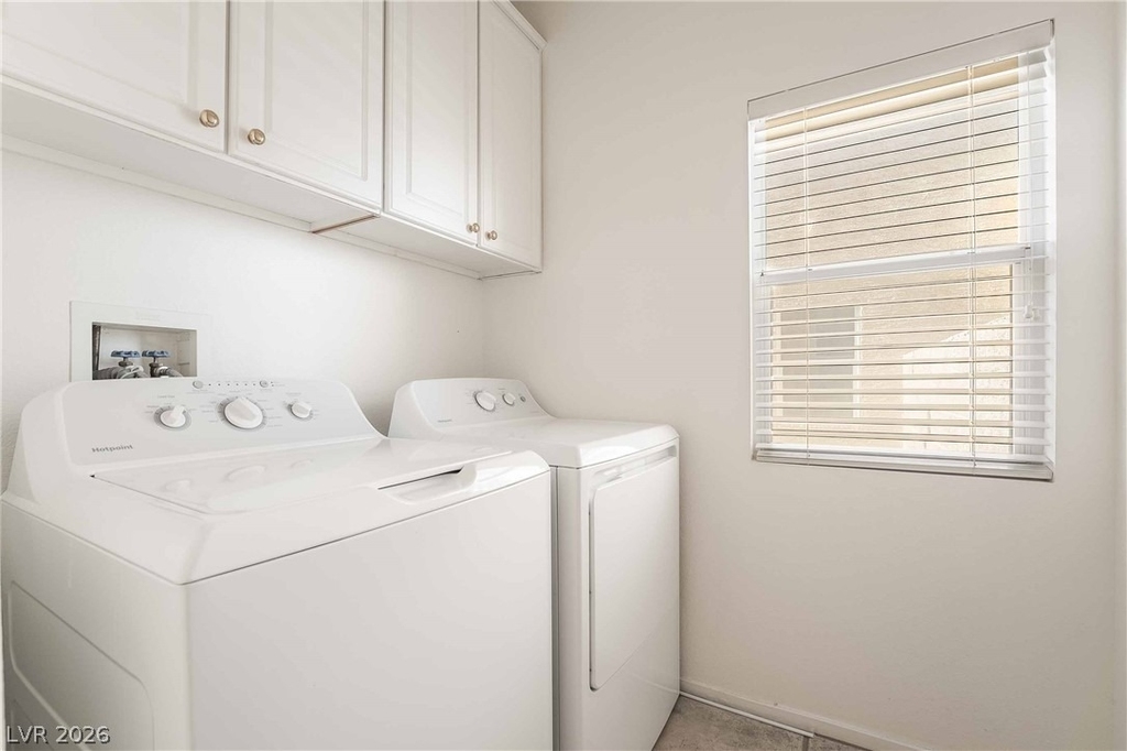 3194 Castle Canyon Avenue - Photo 10