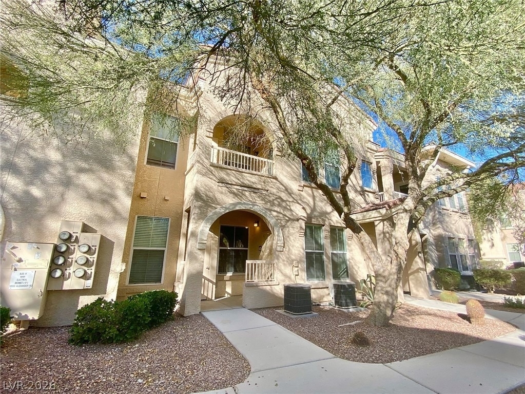 10550 W Alexander Road - Photo 0