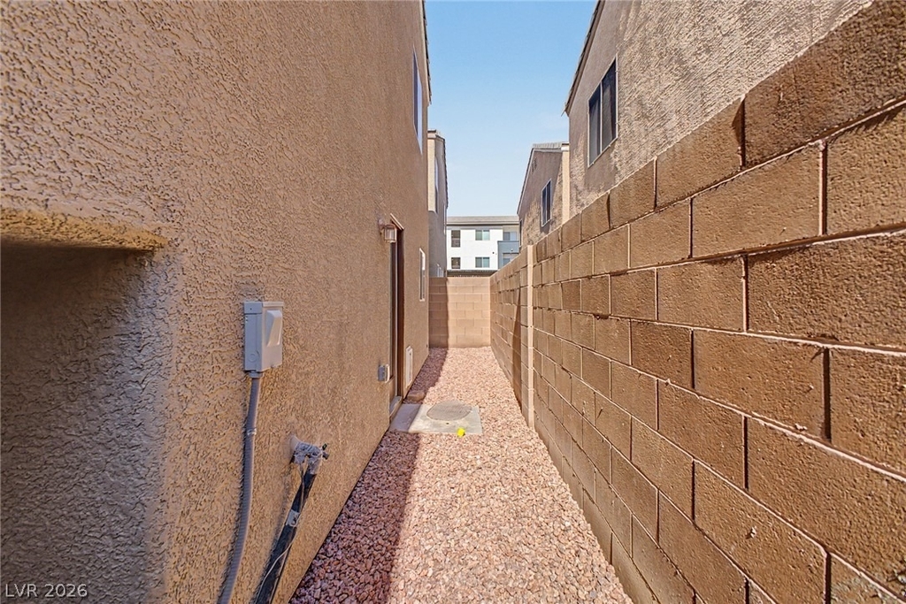 6077 Aripeka Street - Photo 25