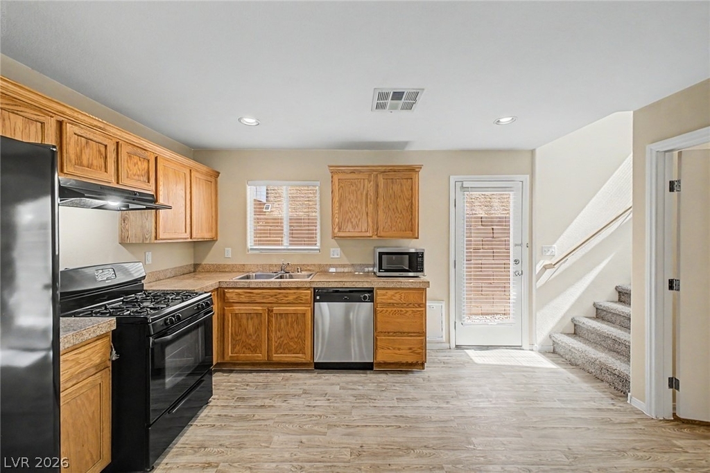6077 Aripeka Street - Photo 7