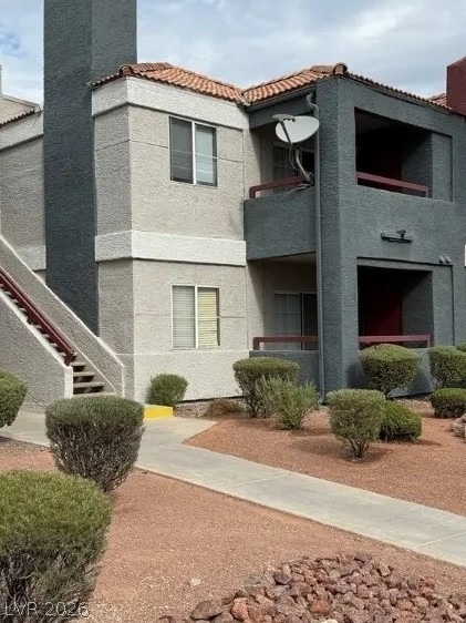 8600 W Charleston Boulevard - Photo 0
