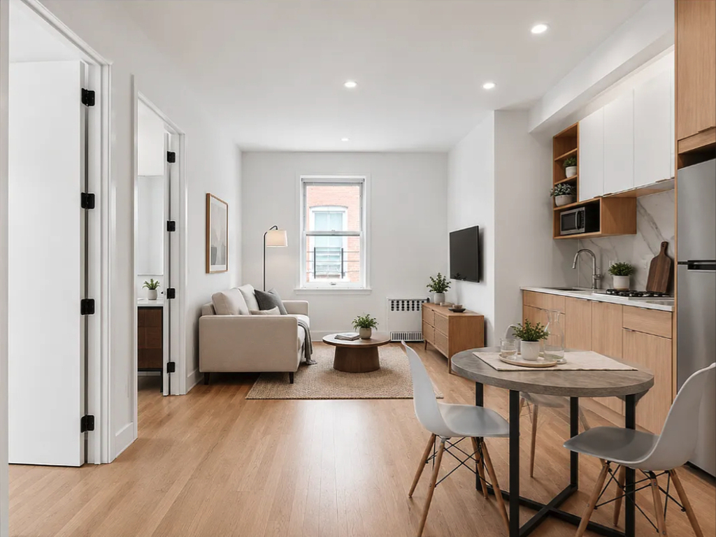 408 Hawthorne Street - Photo 0